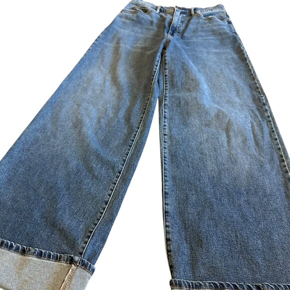 Jessica Simpson Freesia High Rise Wide Leg Jeans Cuff Medium Wash Denim Size 6 - Picture 6 of 13